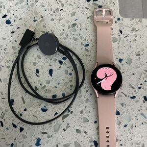 Samsung galaxy watch never used